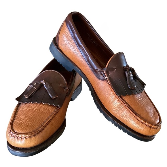 Allen Edmonds Other - Allen Edmonds Nassau Two-Tone Brown Tasseled Leather Loafers Men’s Size 11.5
